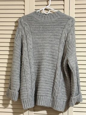 LOFT Gray Cable Knit Mock Neck Oversized Sweater Size M